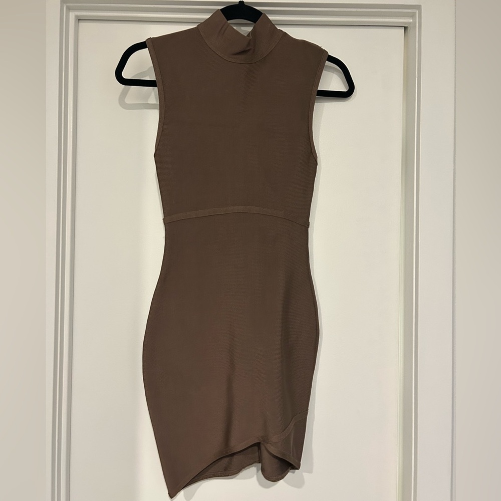 Mistress Rocks Dress - Picture 2 of 3